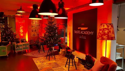 taste academy logbrand